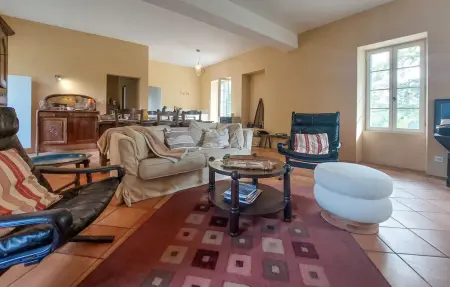 Maison familiale du 19e siècle, 25 000 m² en Dordogne : photo 13