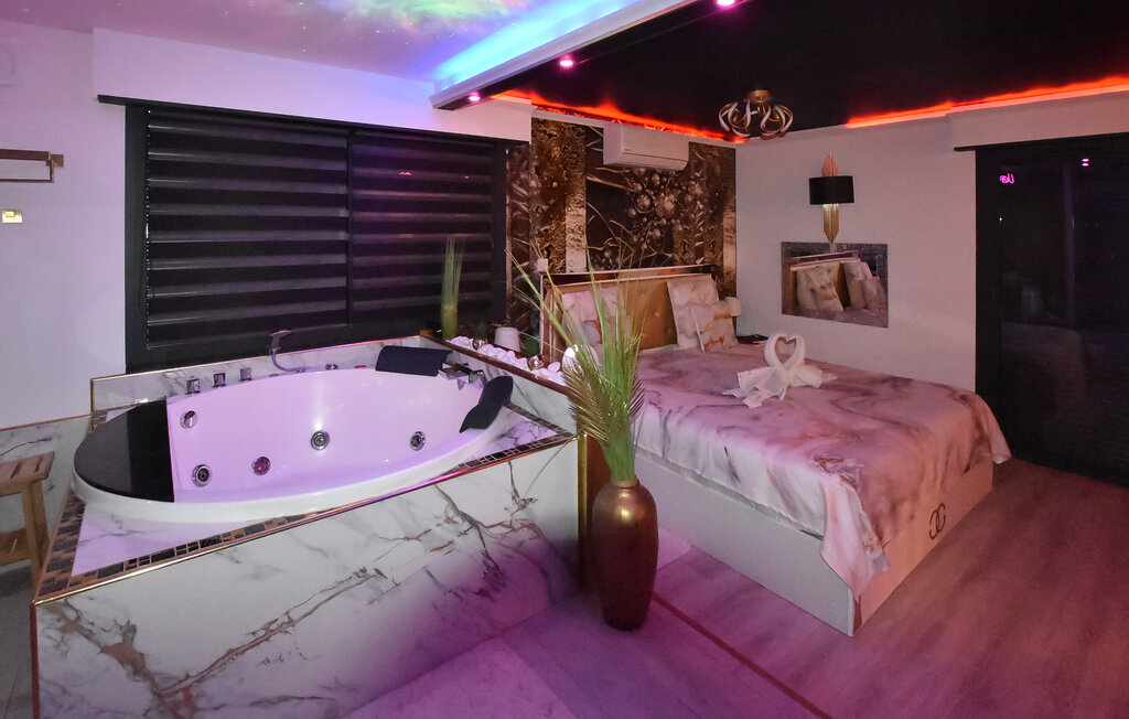Villa avec piscine privée, Maison 2 personnes à Carpentras - Photo 6