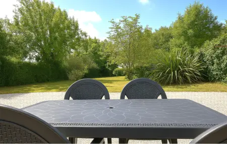 Maison 3 chambres Joganville : jardin et accès randonnée : photo 10