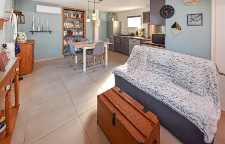 Maisonnette avec jacuzzi privé à Mazan : photo 2