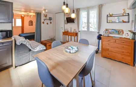 Maisonnette avec jacuzzi privé à Mazan : photo 5