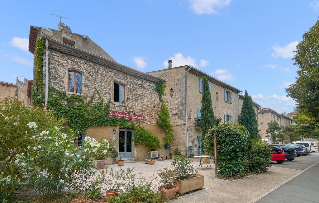 Maison du 18e siècle à Barjac, terrasse et terrain commun - Photo 10