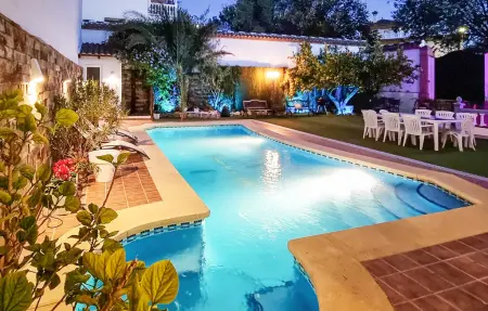 Maison 15 personnes avec piscine et piano à Illora : photo 9