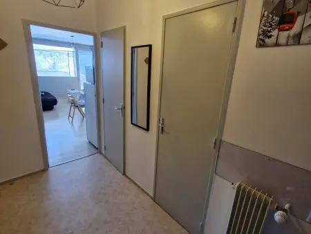 Appartement 51 m² pieds des pistes à Super Besse, 2 chambres : photo 4