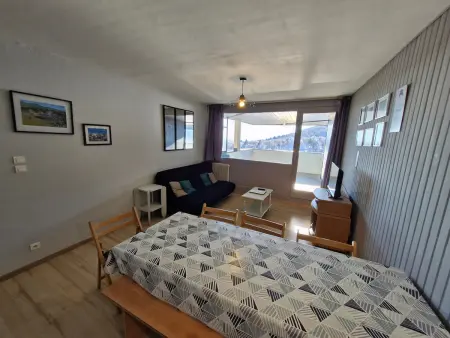Appartement 51 m² pieds des pistes à Super Besse, 2 chambres : photo 7