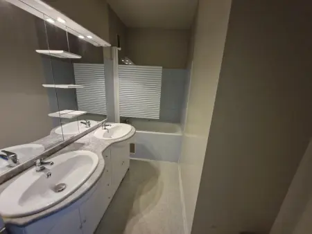 Appartement 51 m² pieds des pistes à Super Besse, 2 chambres : photo 12