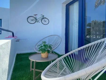 Appartement Los Barqueros – Vue piscine à Corralejo : photo 4