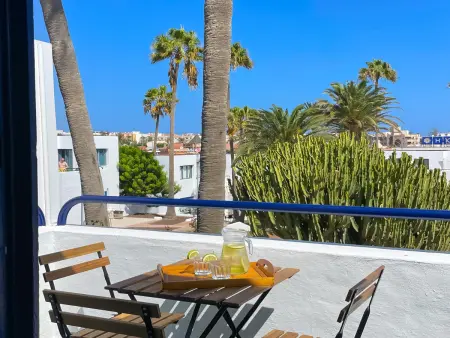 Appartement Los Barqueros – Vue piscine à Corralejo : photo 6