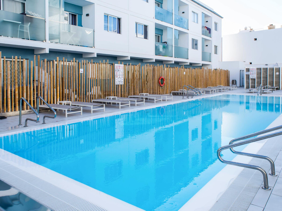 Appartement lumineux vue piscine à Corralejo - Photo 2