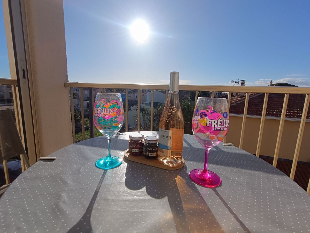 Le Drakar – Studio 30 m² avec terrasse vue port - Photo 15