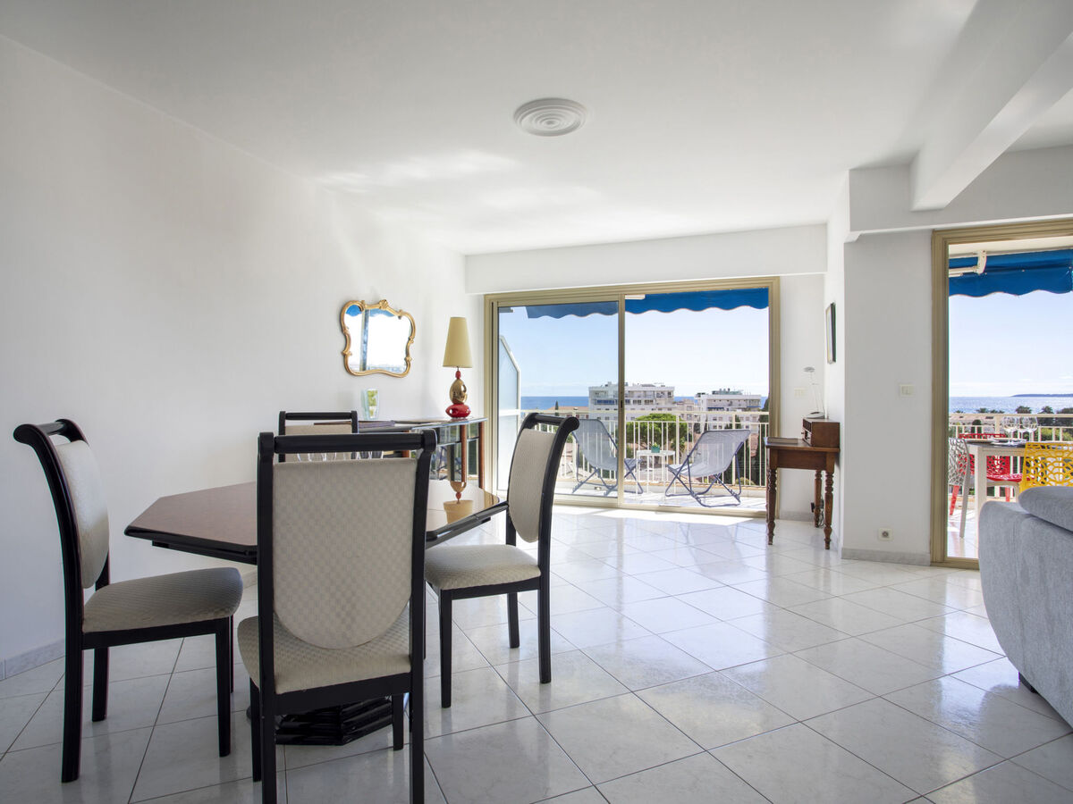 Appartement Azur Paradis à Cagnes-sur-Mer, vue mer - Photo 11