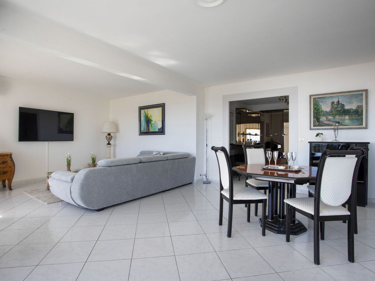 Appartement Azur Paradis à Cagnes-sur-Mer, vue mer - Photo 12
