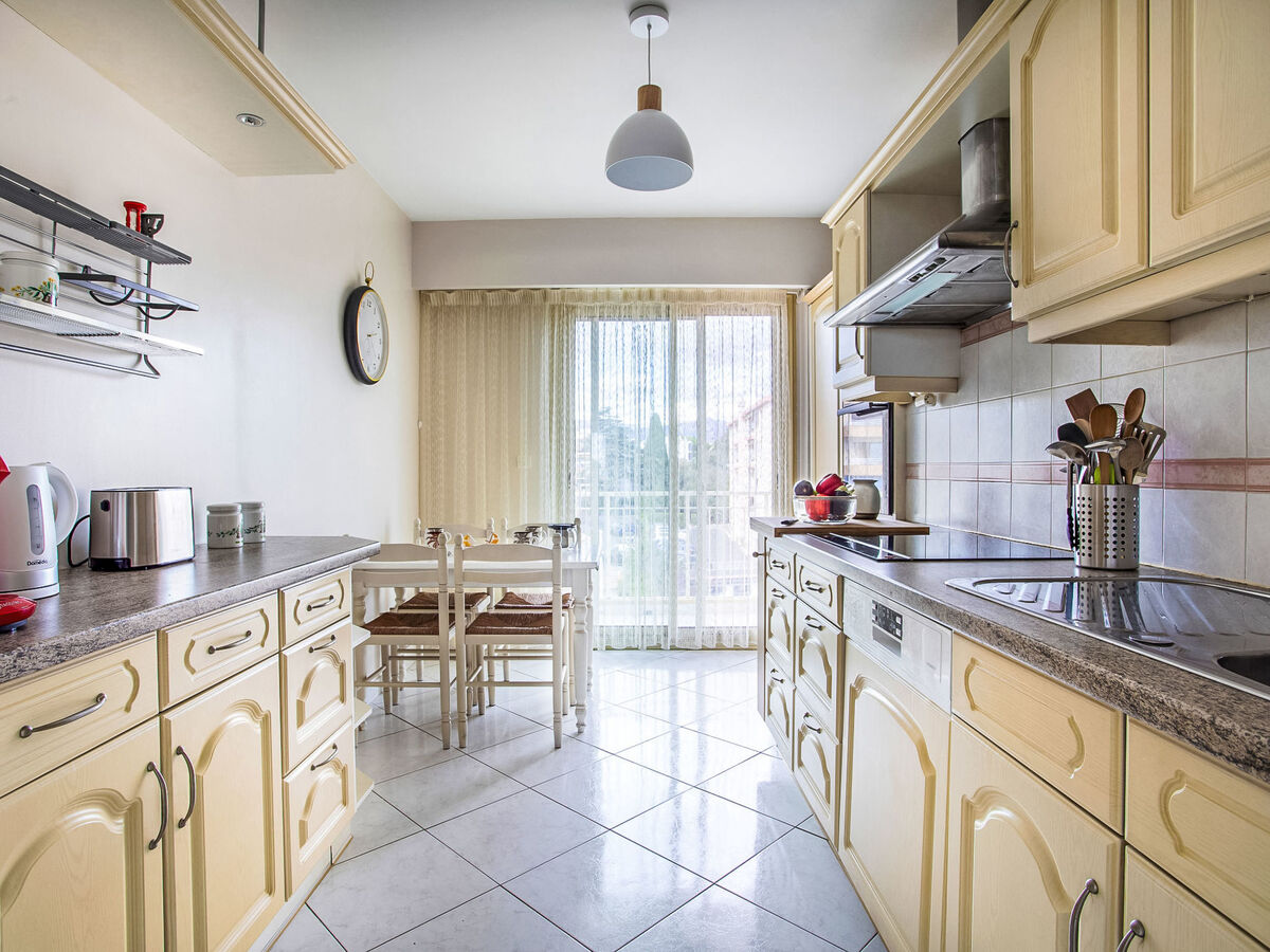 Appartement Azur Paradis à Cagnes-sur-Mer, vue mer - Photo 16