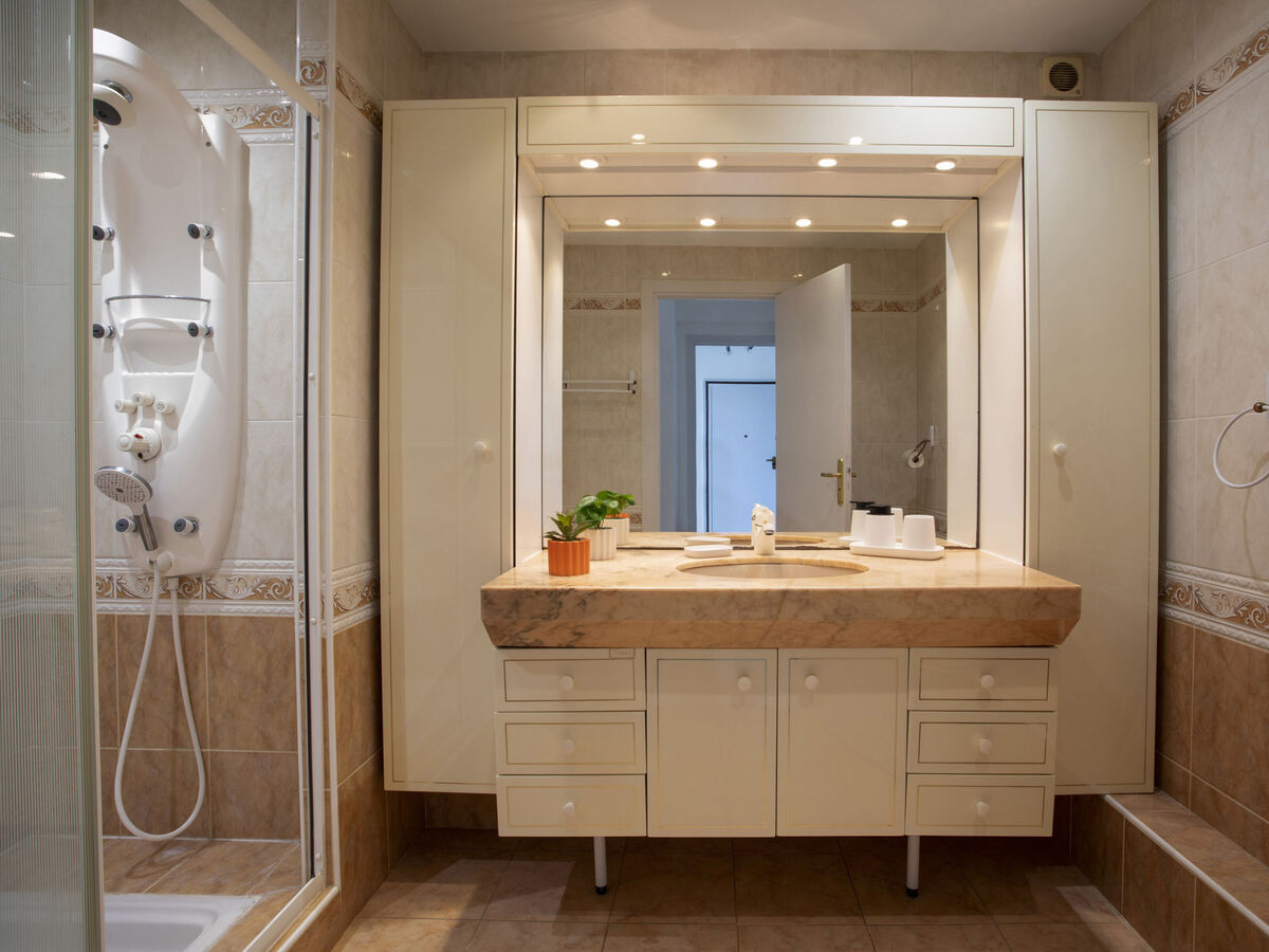 Appartement Azur Paradis à Cagnes-sur-Mer, vue mer - Photo 21