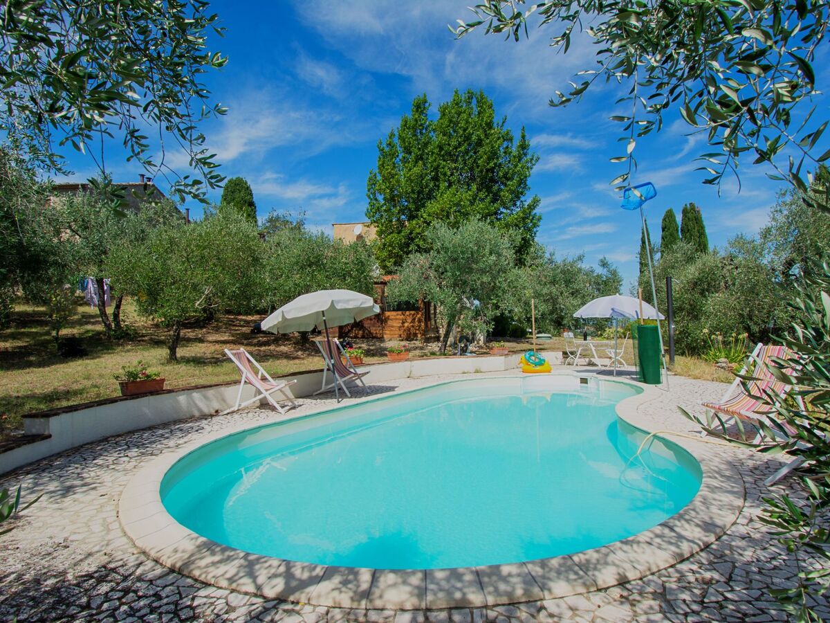 Villa Albertine, gîte 6 personnes avec piscine à Chianni - Photo 1