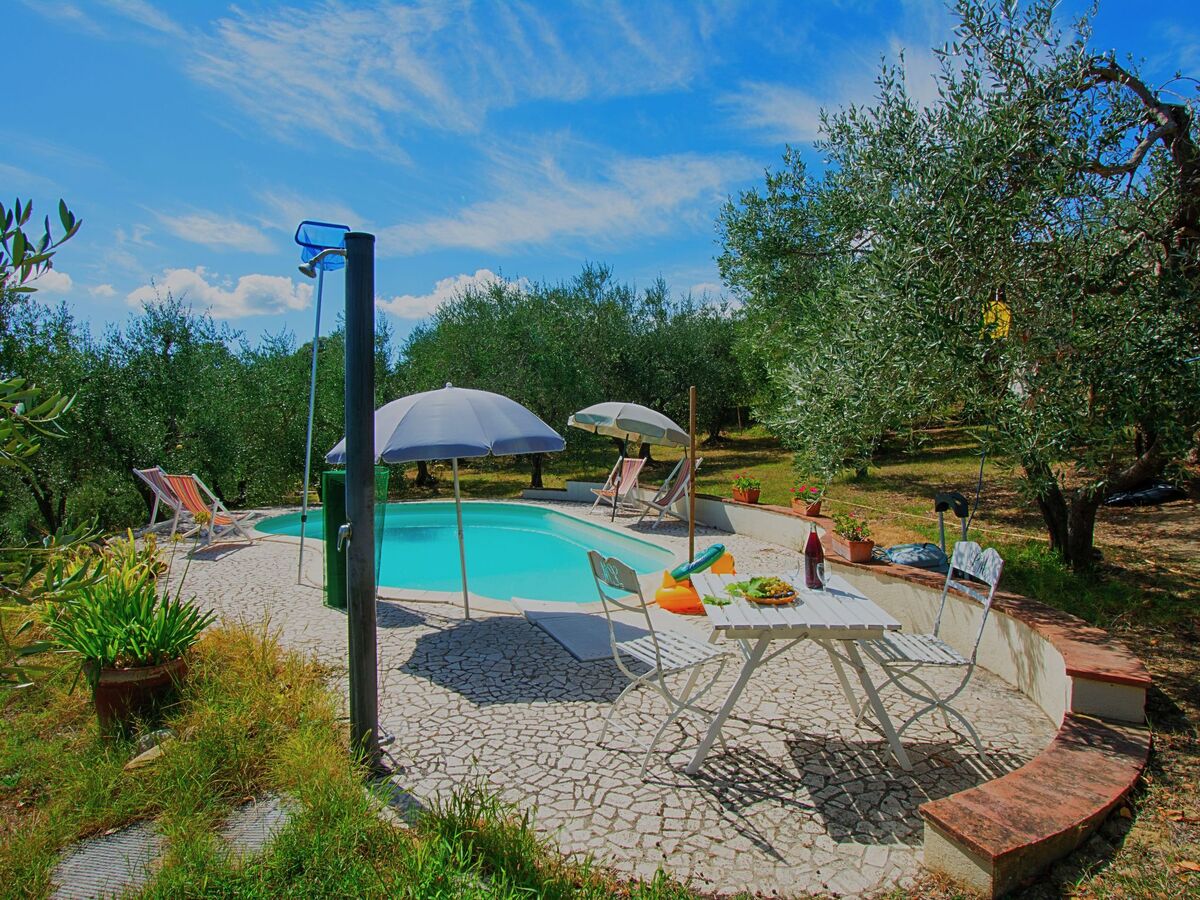 Villa Albertine, gîte 6 personnes avec piscine à Chianni - Photo 6