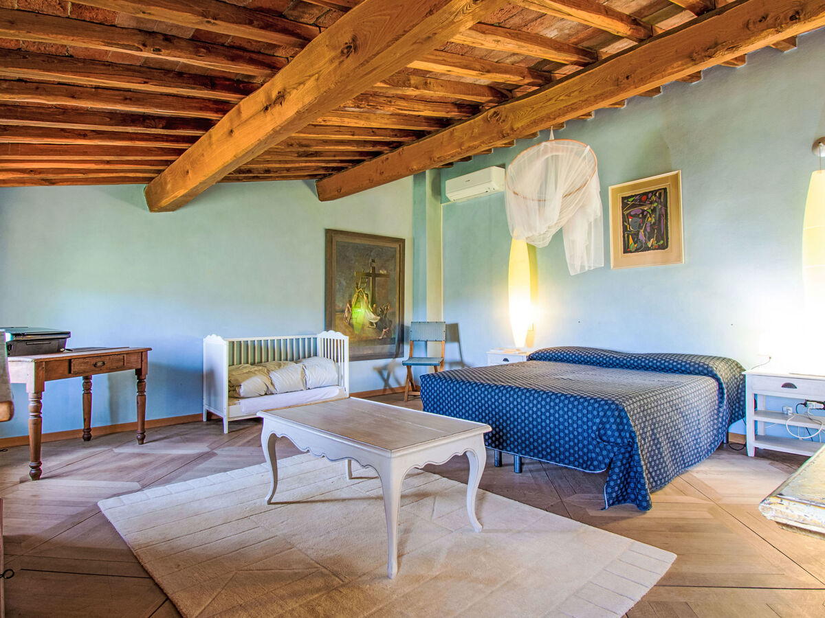 Villa Albertine, gîte 6 personnes avec piscine à Chianni - Photo 10