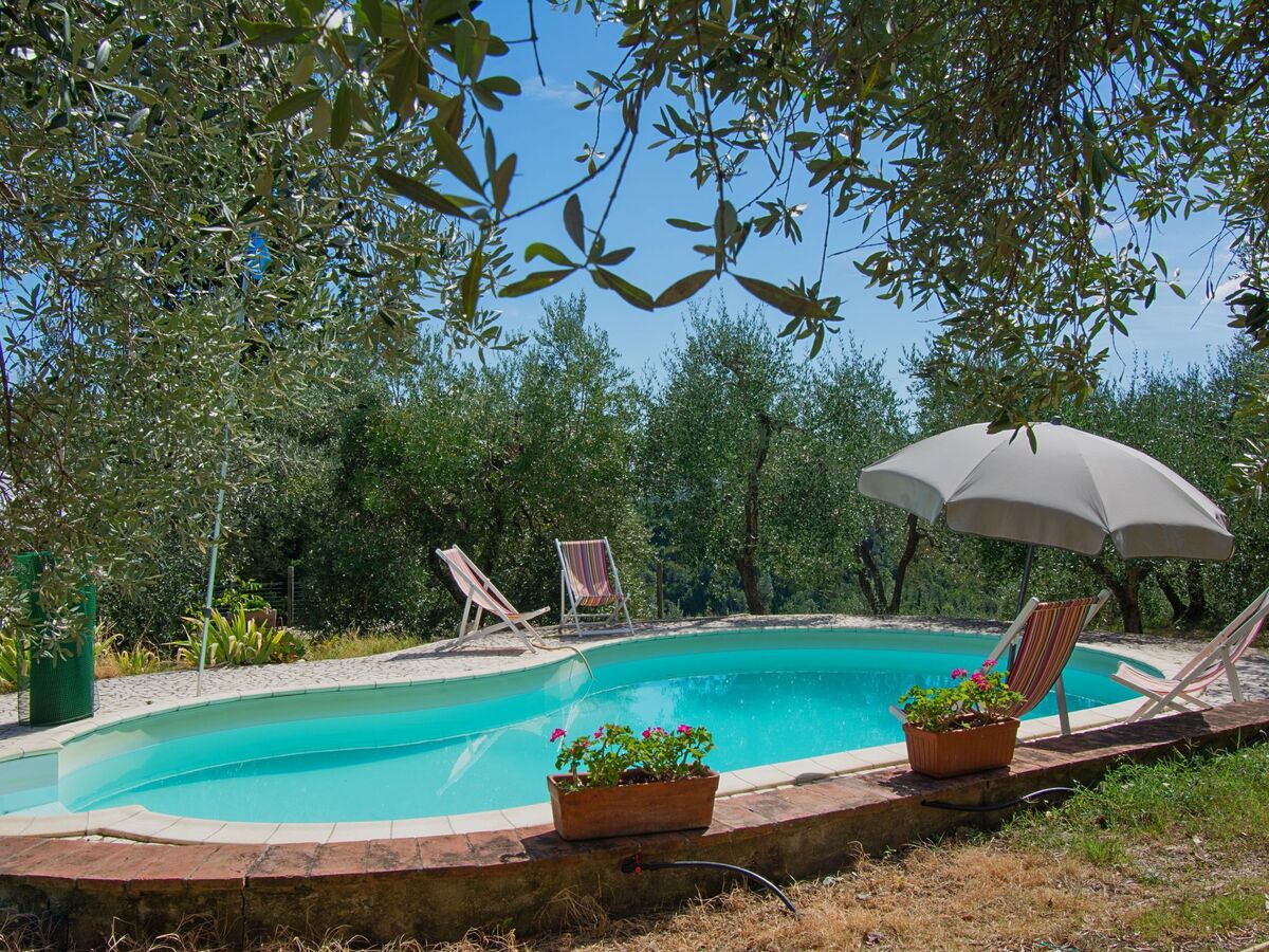Villa Albertine, gîte 6 personnes avec piscine à Chianni - Photo 14