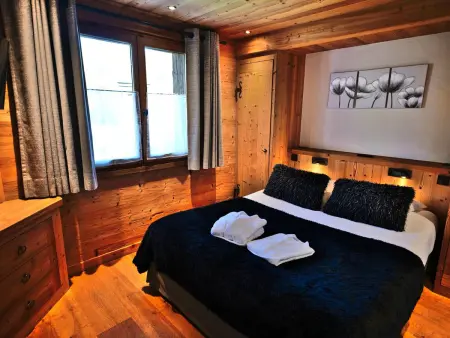 3 pièces rénové avec sauna, jacuzzi, 50m des télécabines : photo 4