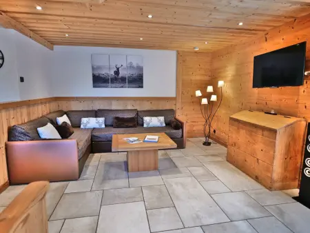 3 pièces rénové avec sauna, jacuzzi, 50m des télécabines : photo 11
