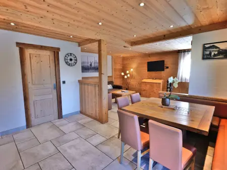 3 pièces rénové avec sauna, jacuzzi, 50m des télécabines : photo 16