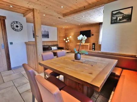 3 pièces rénové avec sauna, jacuzzi, 50m des télécabines : photo 17