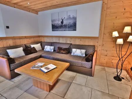 3 pièces rénové avec sauna, jacuzzi, 50m des télécabines : photo 18
