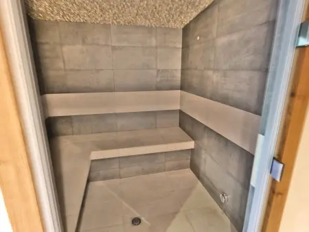 3 pièces rénové avec sauna, jacuzzi, 50m des télécabines : photo 28