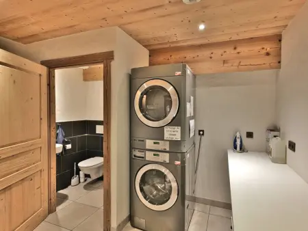 3 pièces rénové avec sauna, jacuzzi, 50m des télécabines : photo 30