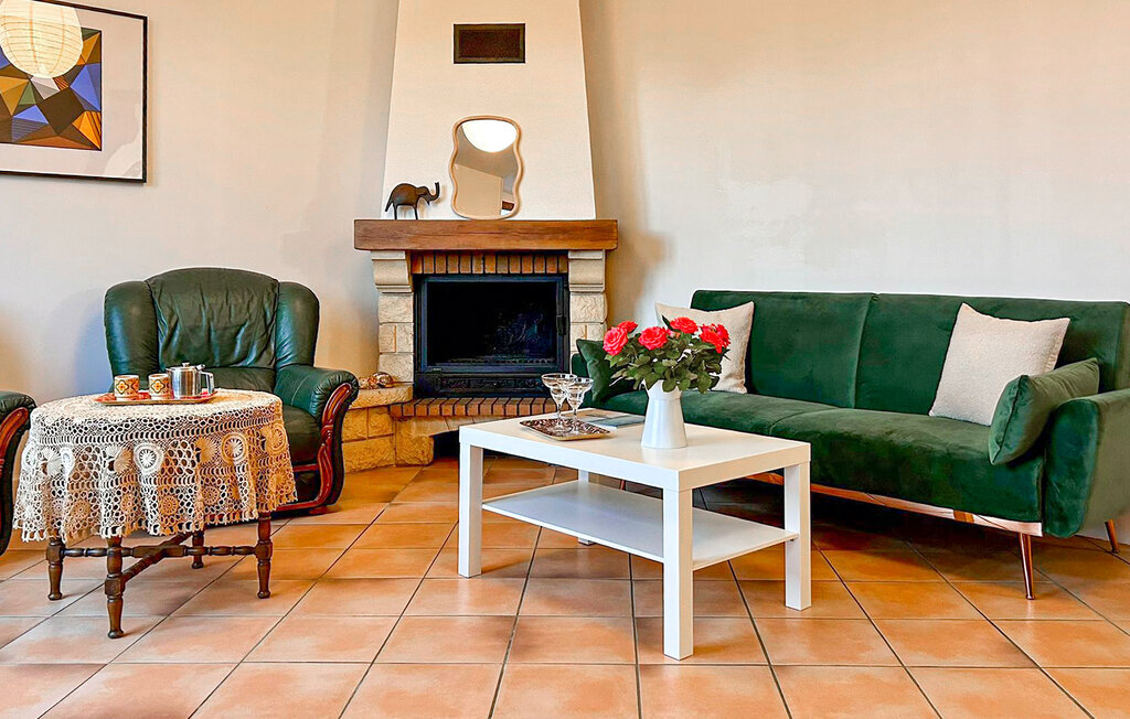 Maison 80 m² Nanteuil-en-Vallée, jardin 5000 m² - Photo 3