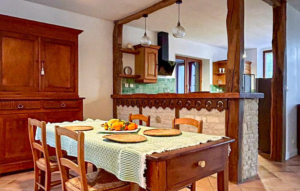 Maison 80 m² Nanteuil-en-Vallée, jardin 5000 m² - Photo 4