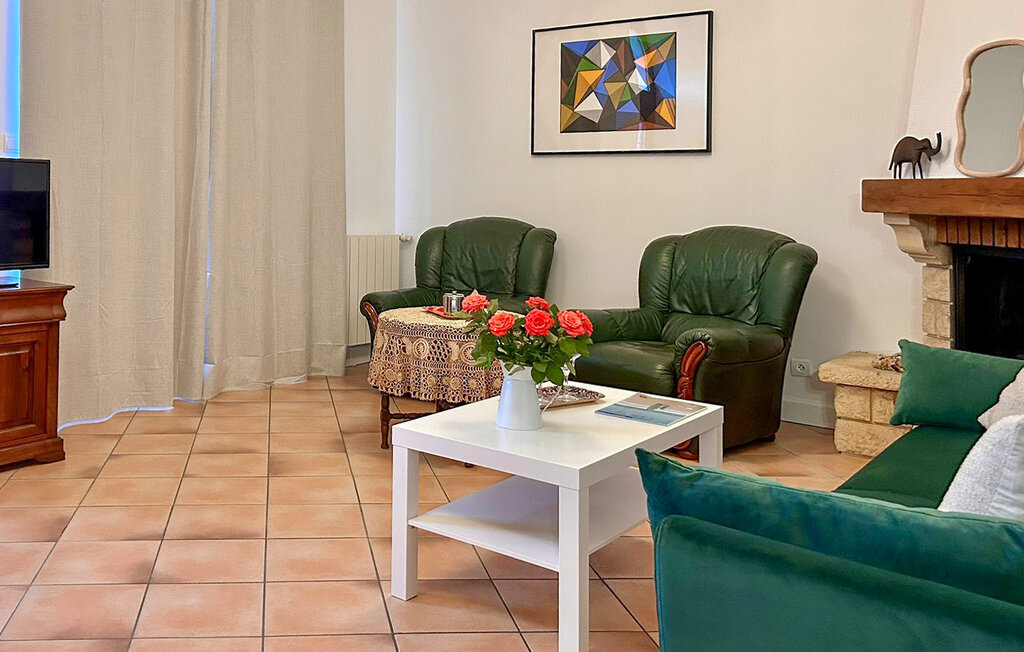 Maison 80 m² Nanteuil-en-Vallée, jardin 5000 m² - Photo 11