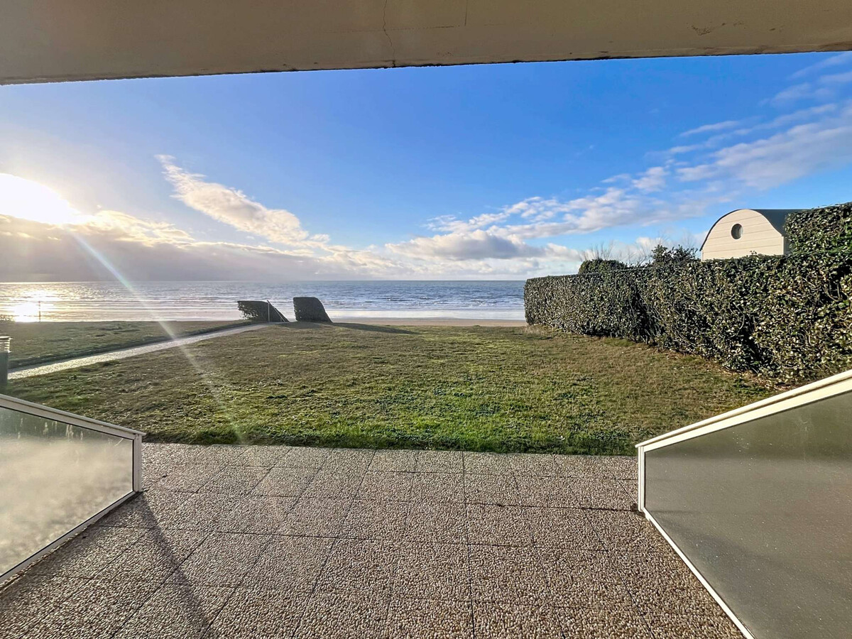 Appartement rez-de-chaussée vue mer à Jullouville - Photo 1