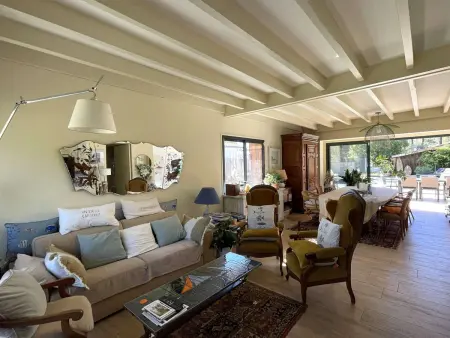 Villa 5 chambres, piscine chauffée et jardin de 873 m² : photo 5