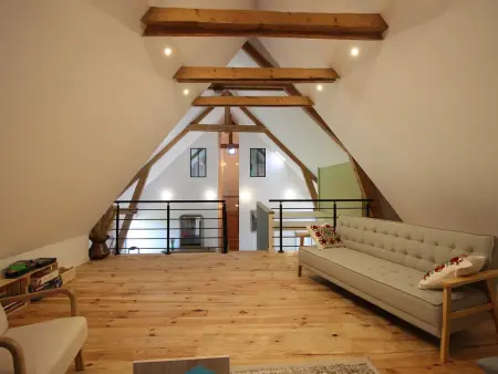 Maison 3 ch, billard et jardin sur les hauteurs : photo 9