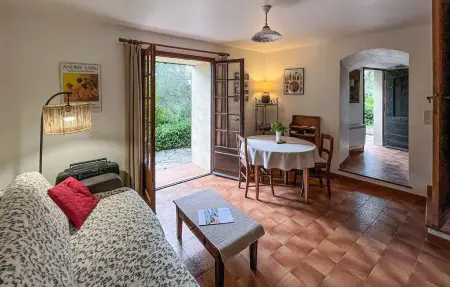 Maison du 19ème siècle à Peymeinade, vue panoramique : photo 4