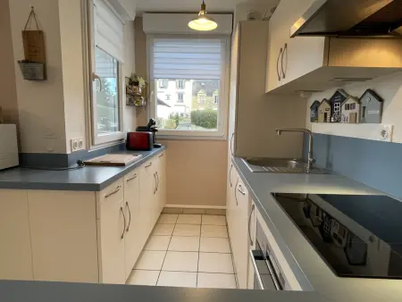 Location appartement à Arzon, Appartement 1er étage avec terrasse, proche plage et port, Arzon