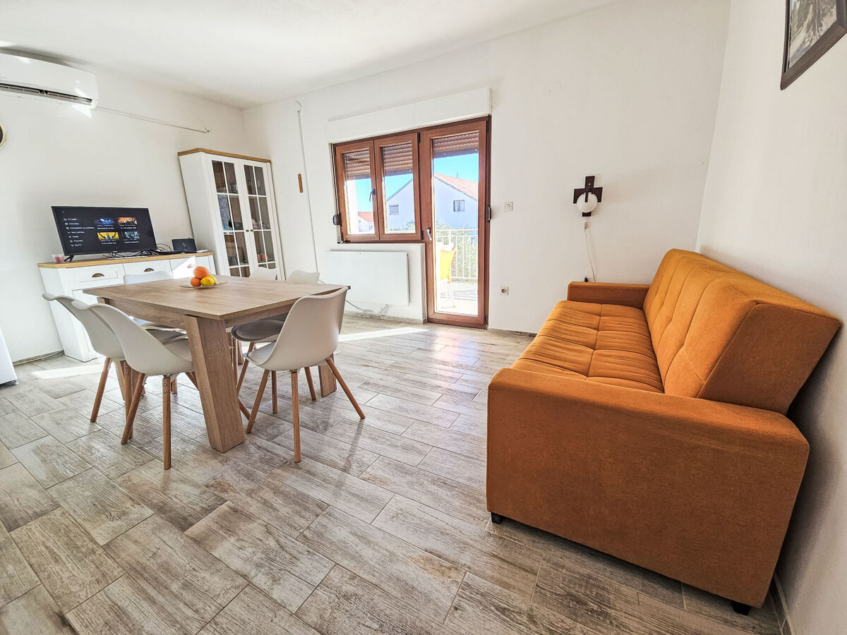 Palada - Maison 3 chambres avec piscine privée à Marina - Photo 4