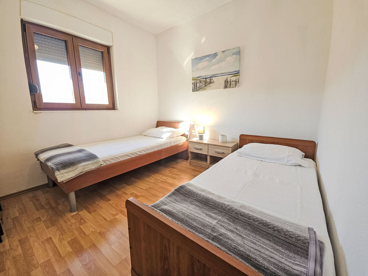 Palada - Maison 3 chambres avec piscine privée à Marina - Photo 16
