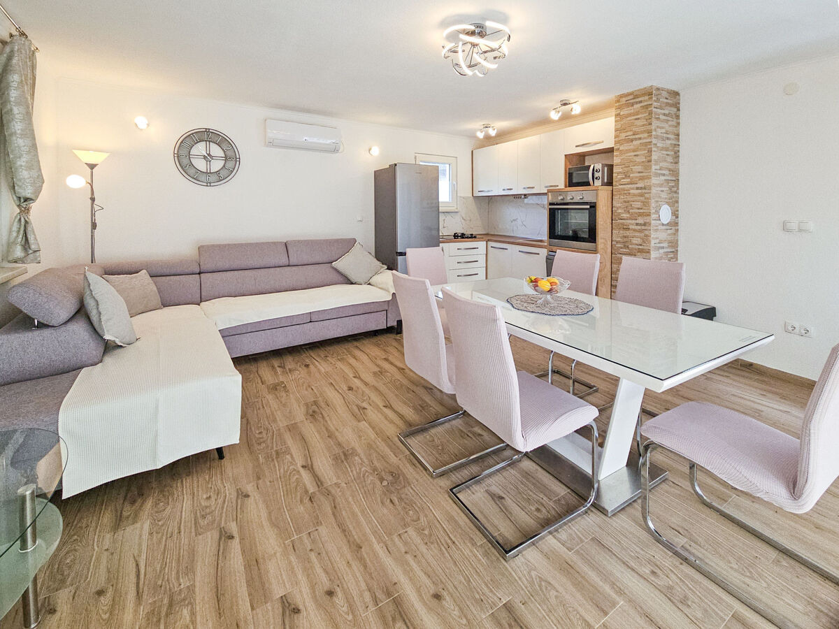 Vinovac – Maison 6 pers. avec piscine privée près de Marina - Photo 5