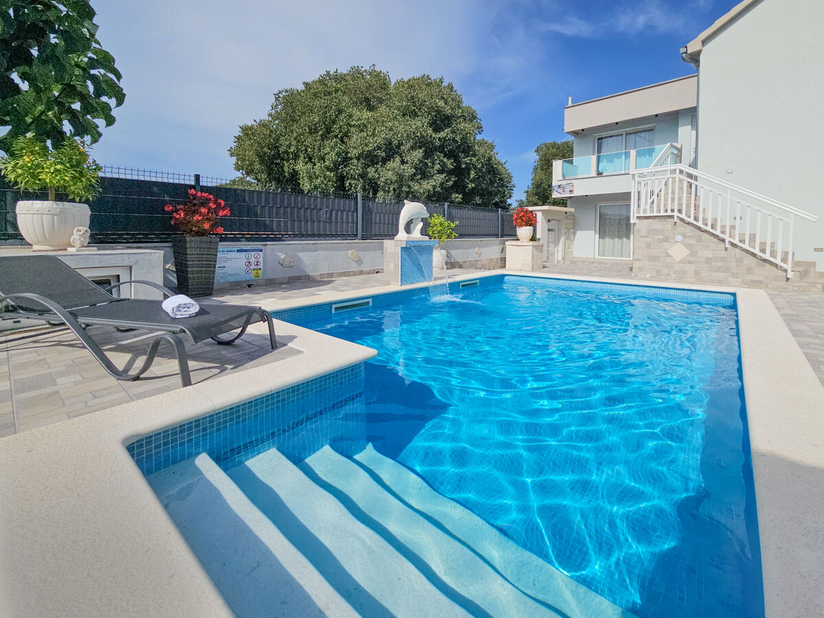 Vinovac – Maison 6 pers. avec piscine privée près de Marina - Photo 24