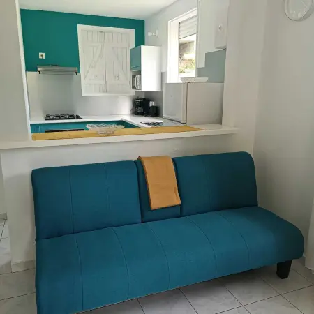 Location appartement à Le Gosier, Appartement charmant au Gosier avec jardin de 68 m²