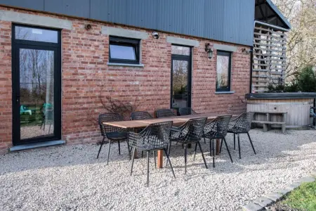 De Smishoeve volledig - met wellness, Ferme avec jardin à Heers - Photo 6