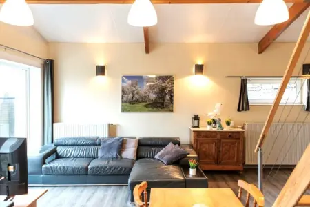 Location maison à Heers, Appartement duplex confortable avec terrasse