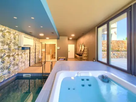 Villa Miryam, 12 pers., piscine chauffée à Krk : photo 4