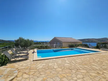 Villa Maris – 5 chambres, piscine privée et vue mer : photo 13
