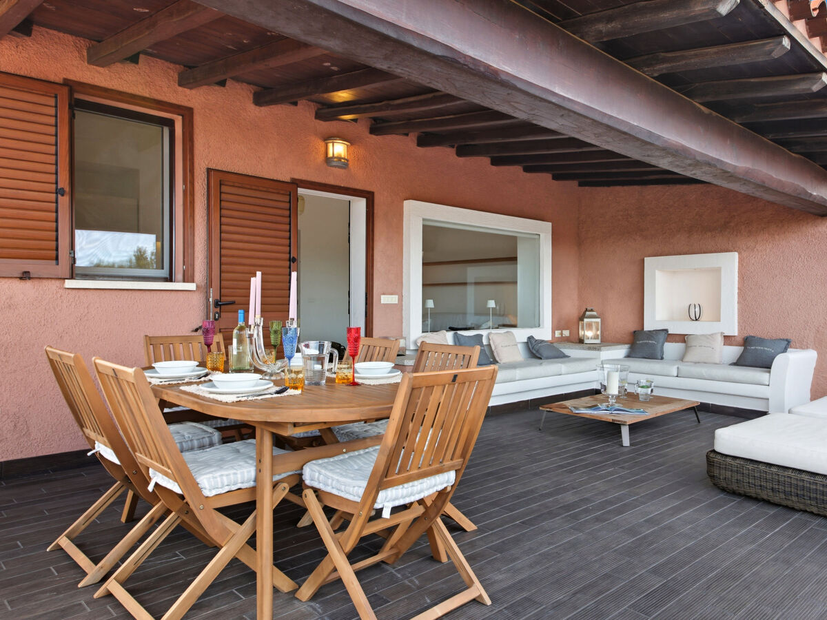 Maison Gifa à Porto Istana, vue mer et terrasse - Photo 9