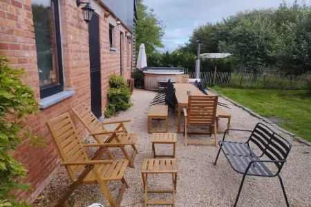Huis van de raaf - wellness, Ferme avec jardin et terrasse couverte - Photo 7