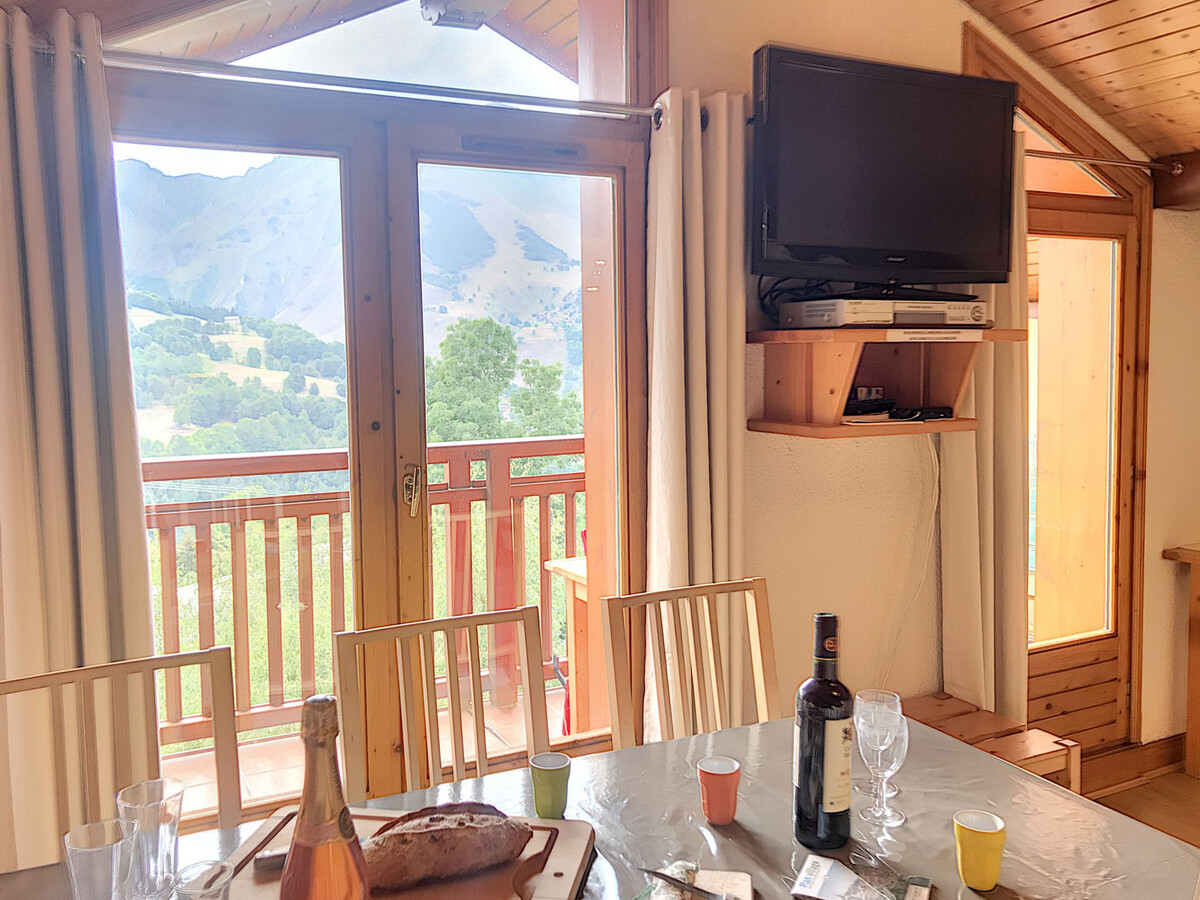 Appartement 6 pers., 3 chambres sous pente, balcon vue montagnes - Photo 10