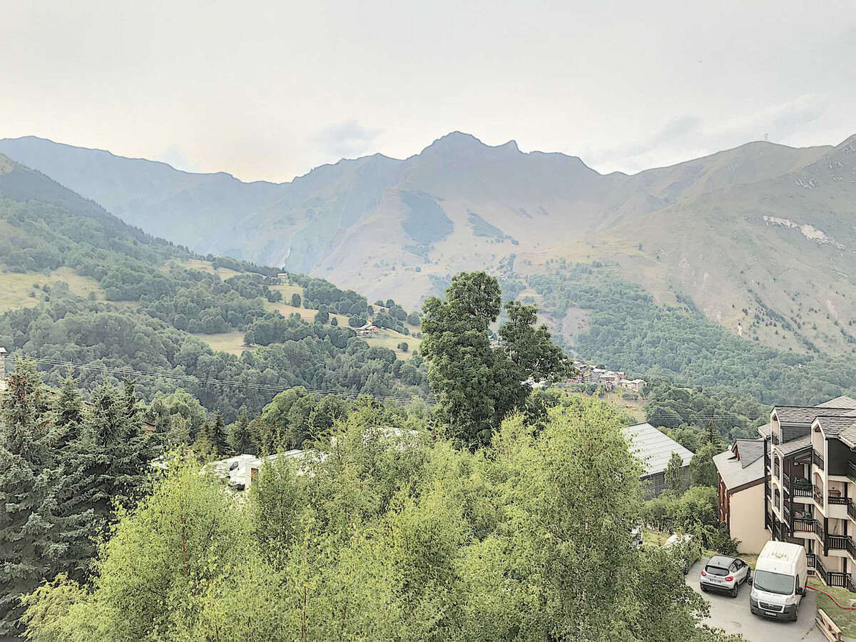 Appartement 6 pers., 3 chambres sous pente, balcon vue montagnes - Photo 14
